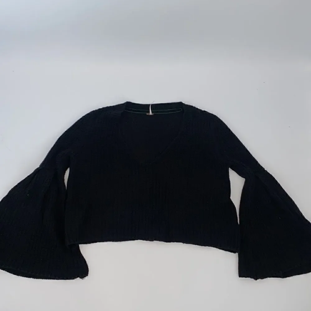 Free People Damsel Cable Knit Pullover Black Sweater Bell Sleeves Oversized XS